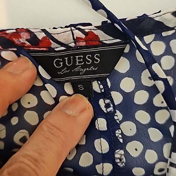 GUESS | floral sheer blouse small - Picture 5 of 7